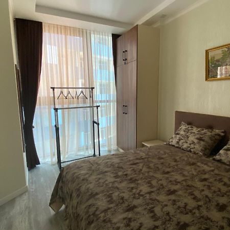 Ramada Skytower Apartment Batumi Exterior photo
