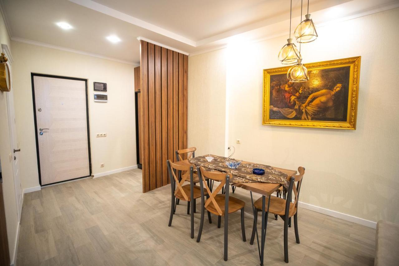 Ramada Skytower Apartment Batumi Exterior photo